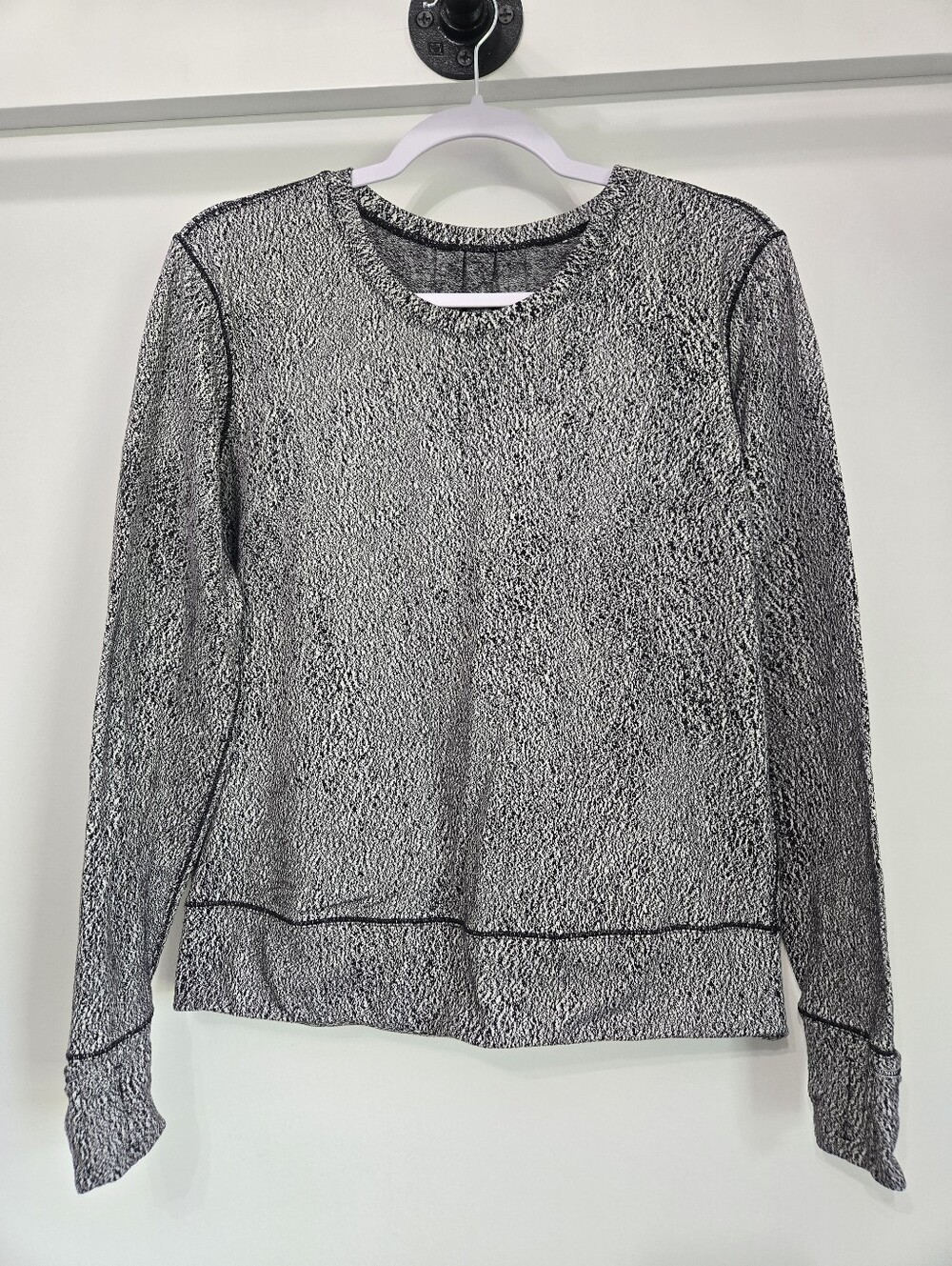 Lululemon Rush Hour Long Sleeve Shirt Black / White Womens 8